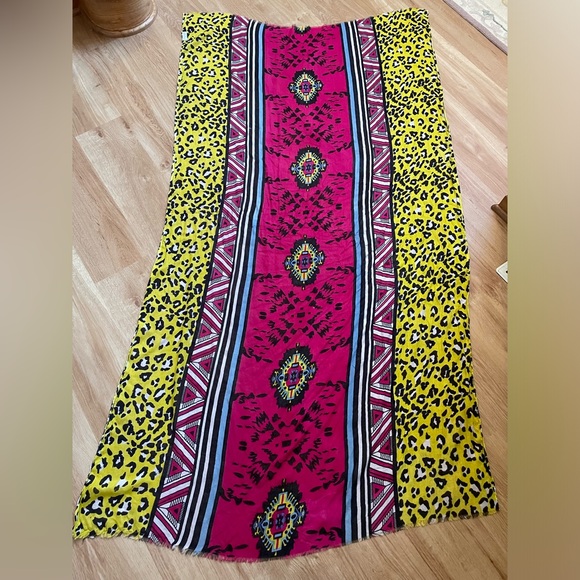 Zara Accessories - Zara large colorful pattern scarf 42”x74”